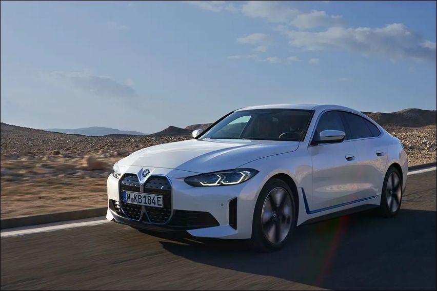 BMW i4 eDrive40 M Sport SPECS