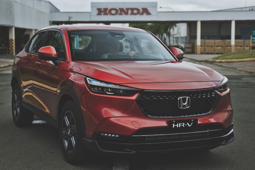 2022 Honda HRV Front Profile Angle