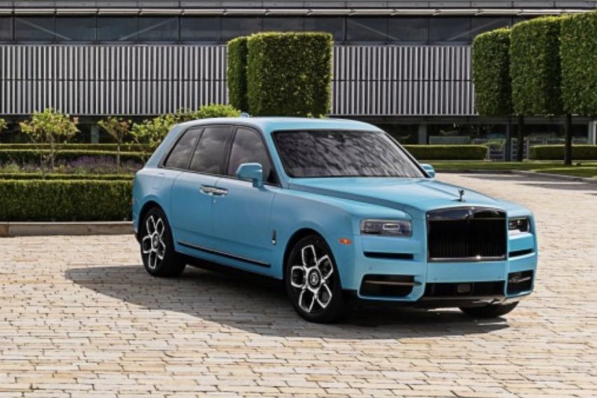 Cullinan Black Badge