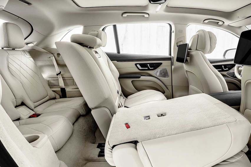 Mercedes-Benz EQS third-row