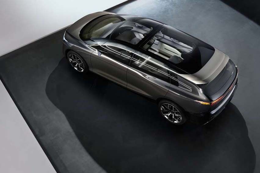 Audi Urbansphere EV features