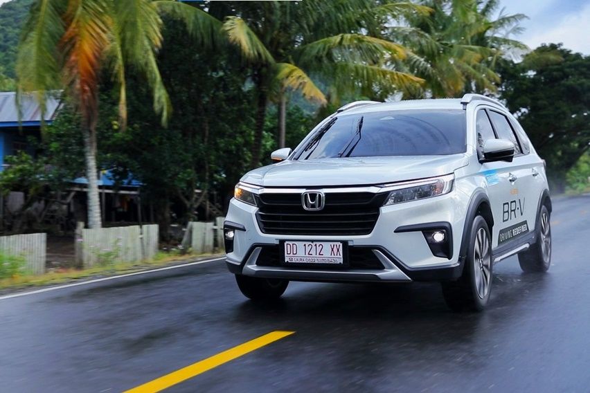 BR-V Makassar - Tana Toraja