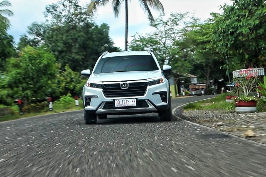 BR-V Makassar - Tana Toraja