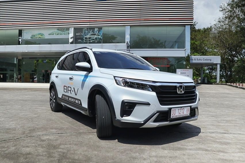 BR-V Makassar - Tana Toraja