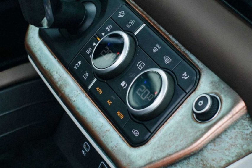 Land Rover Defender Convertible