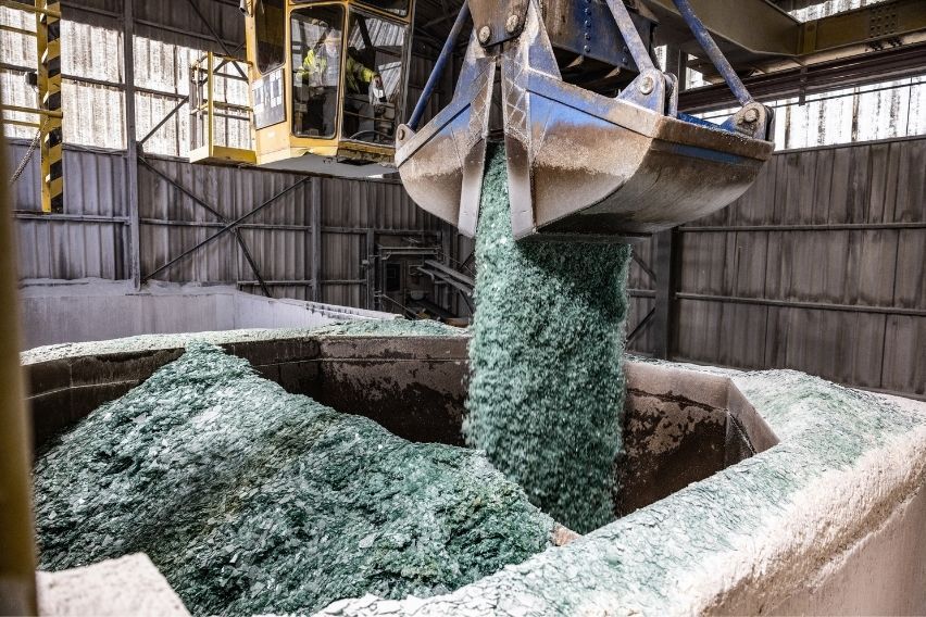 Audi pilot project glass recycling