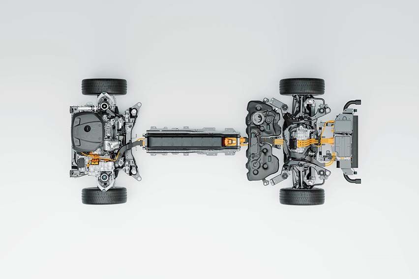 Volvo's new and improved Recharge plug-in hybrid powertrains 