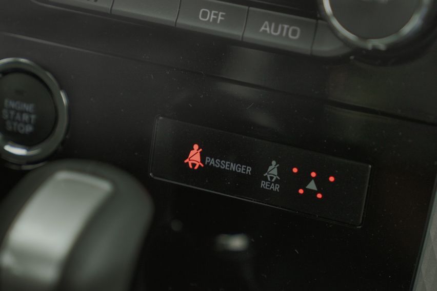 2022-Toyota-Veloz-Passenger-indicator-1
