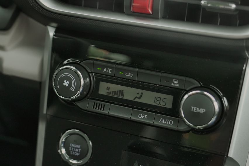 2022-Toyota-Veloz-Automatic-Climate-Control-1