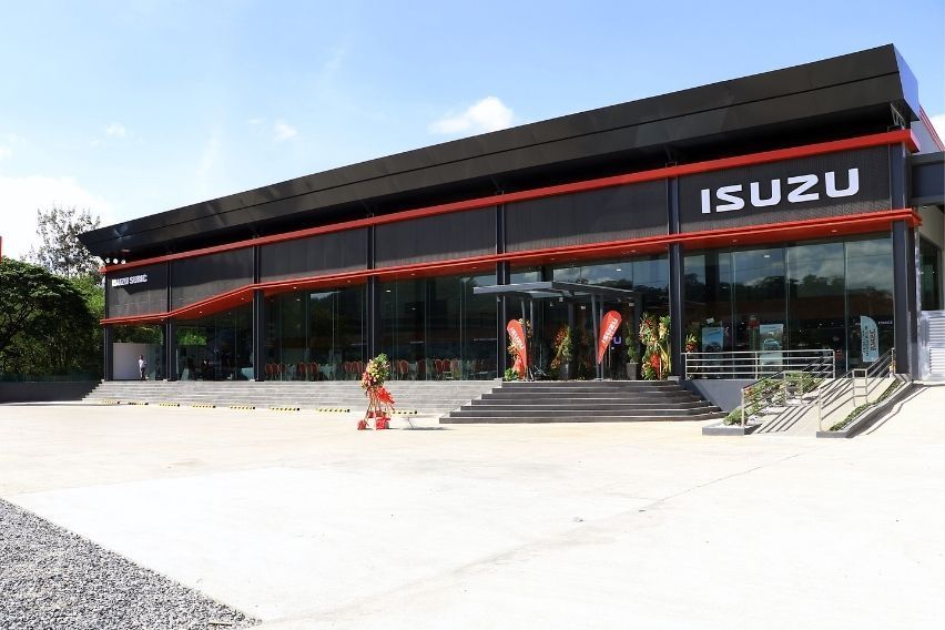 Isuzu PH inaugurates IOS-compliant dealership in Subic