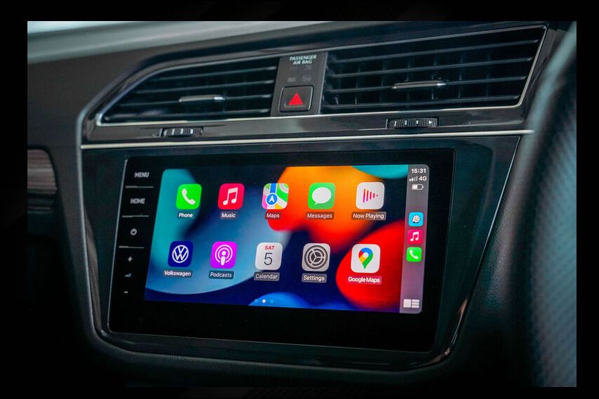 all-new VW Tiguan DISPLAY