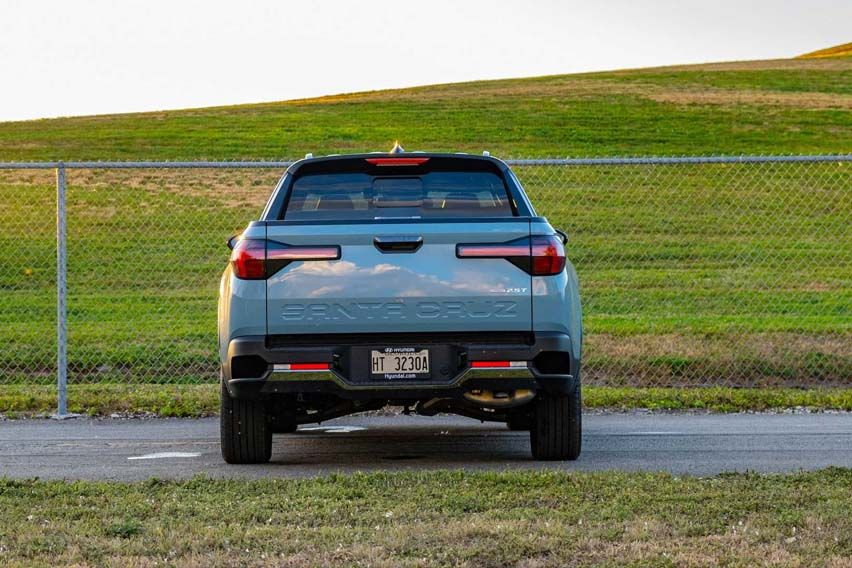 New Hyundai Santa Cruz race