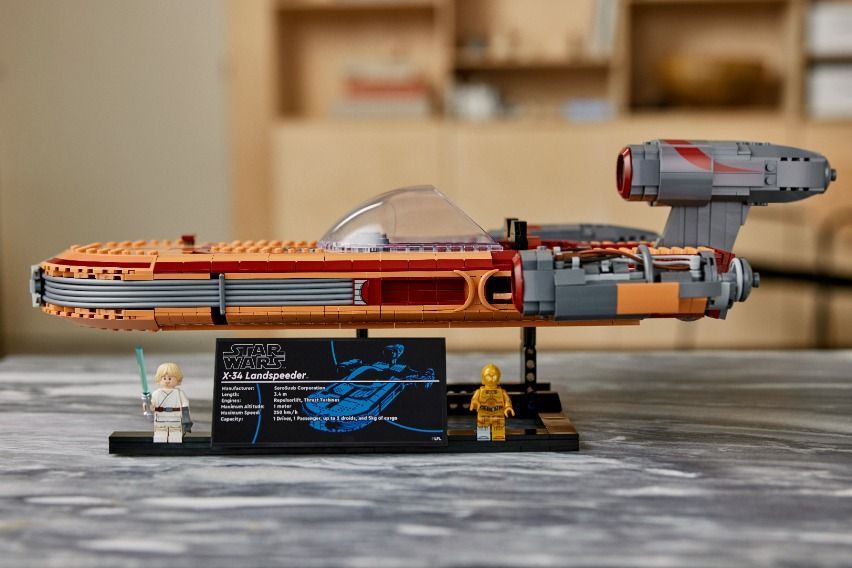 LEGO-Star-Wars-Landspeeder