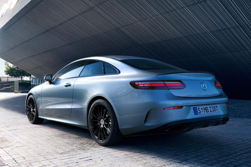 Mercedes-Benz E-Class Night Edition