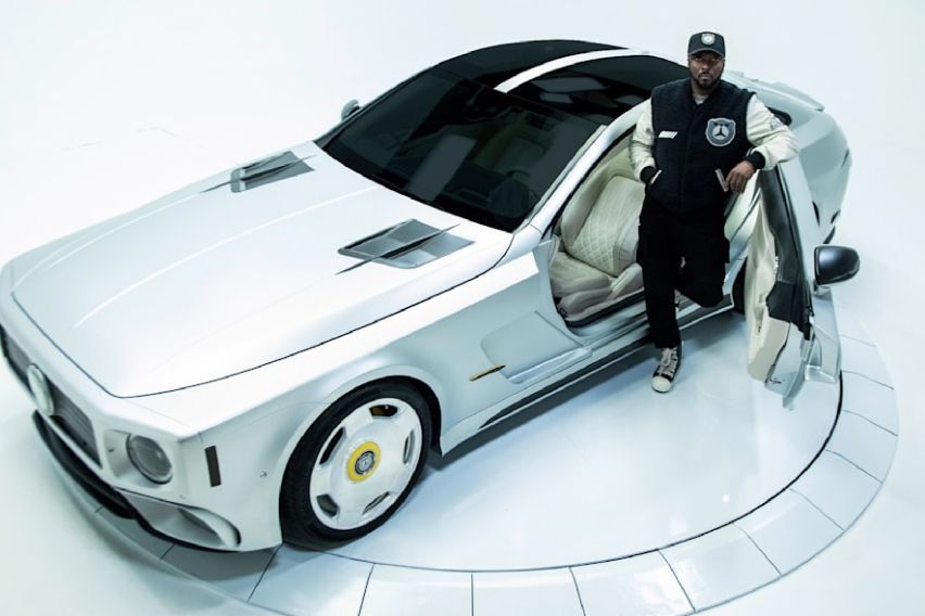Mercedes-AMG และ will.i.am เปิดตัว 'The Flip' – GT 4 ประตู ที่พัฒนามาเพียงรุ่นเดียว พร้อมลุค G-Class และ ประตูแบบ suicide