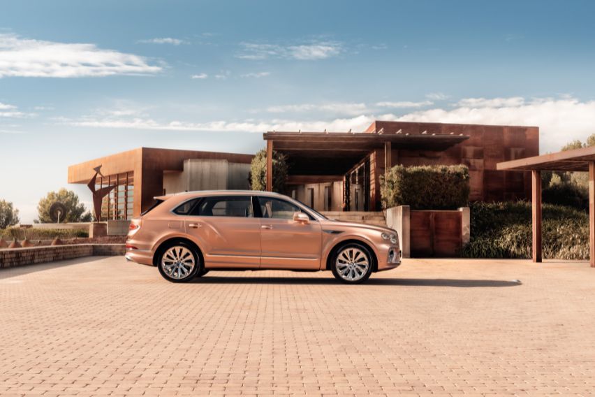 Bentley Bentayga Extended Wheelbase