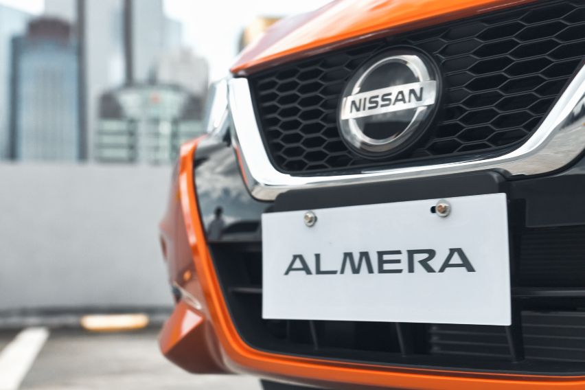 Nissan-Almera-Turbo-SMoked-badge