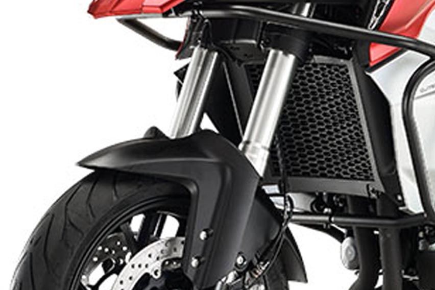 QJMotor SRT800 and SRT800 X suspension