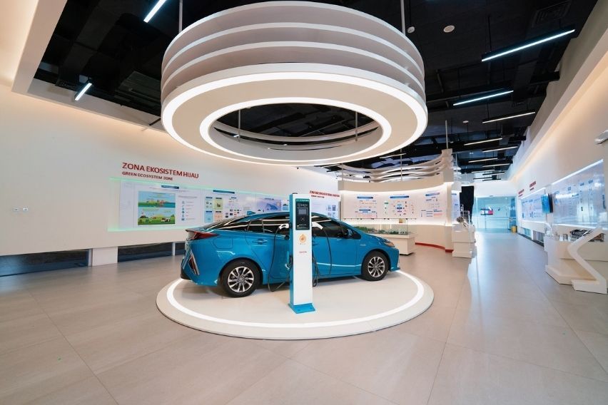 Toyota xEV Center