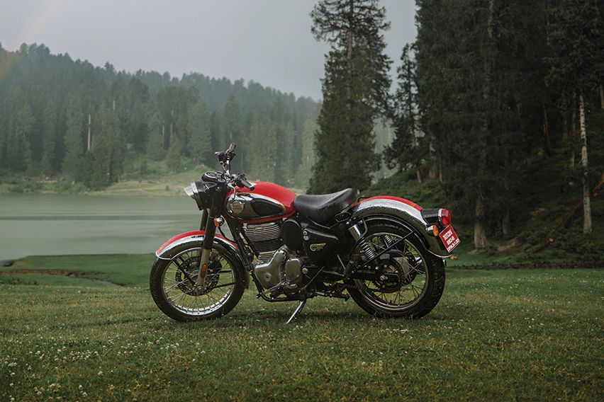 Royal Enfield Classic 350 in a field