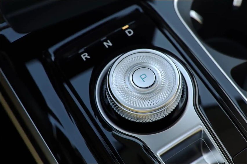  2022 Kia Carnival gearbox