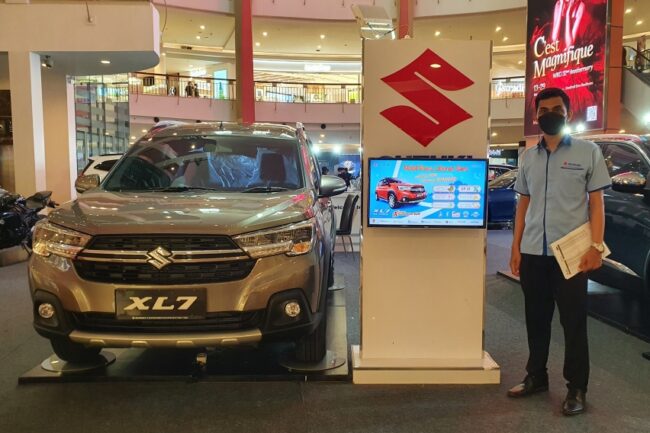 2022/05/Suzuki-XL7-Promo-Mall.jpg