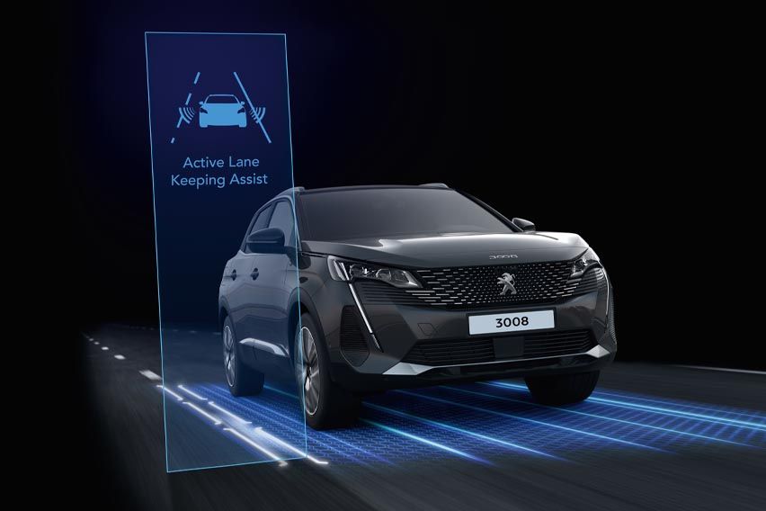 Peugeot 3008 SUV lane assist
