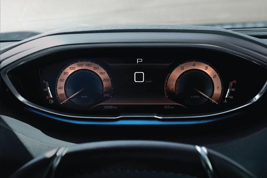 Peugeot 3008 SUV instrument panel