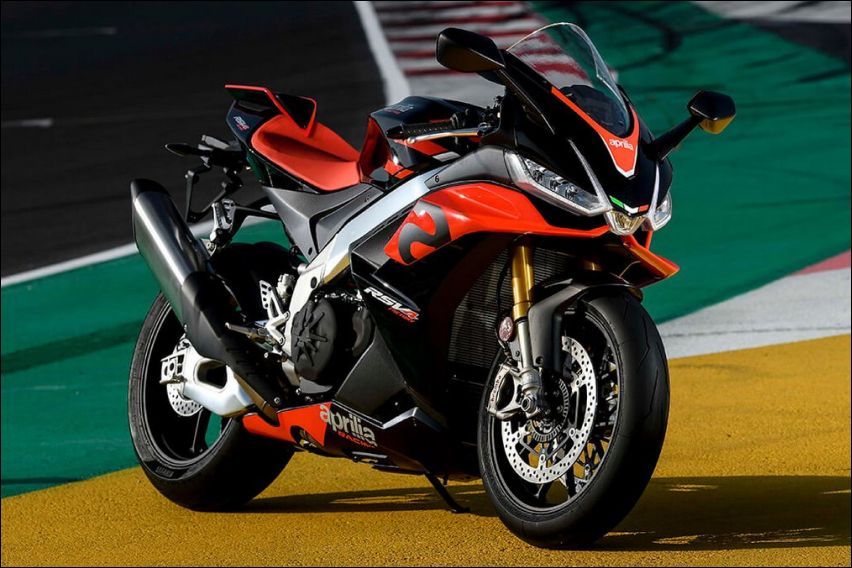 2022 Aprilia RSV4 1100 Factory 