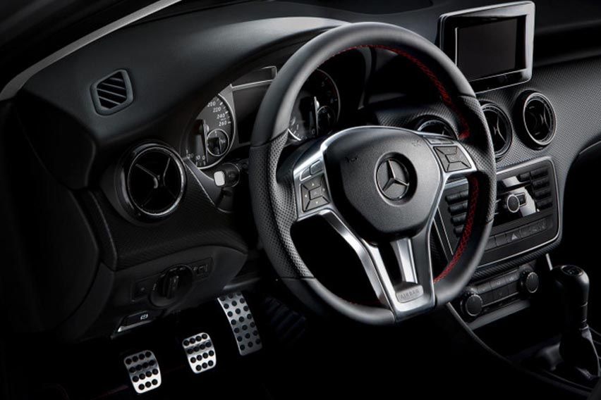 Mercedes-Benz to remove manual gearbox