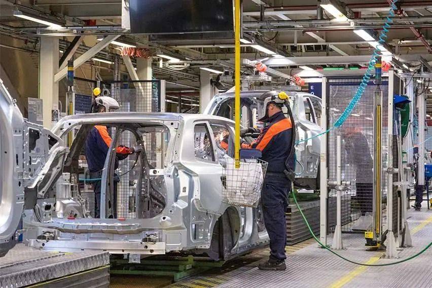 Volvo becomes first carmaker to join SteelZero fossil-free steel sourcing initiative 