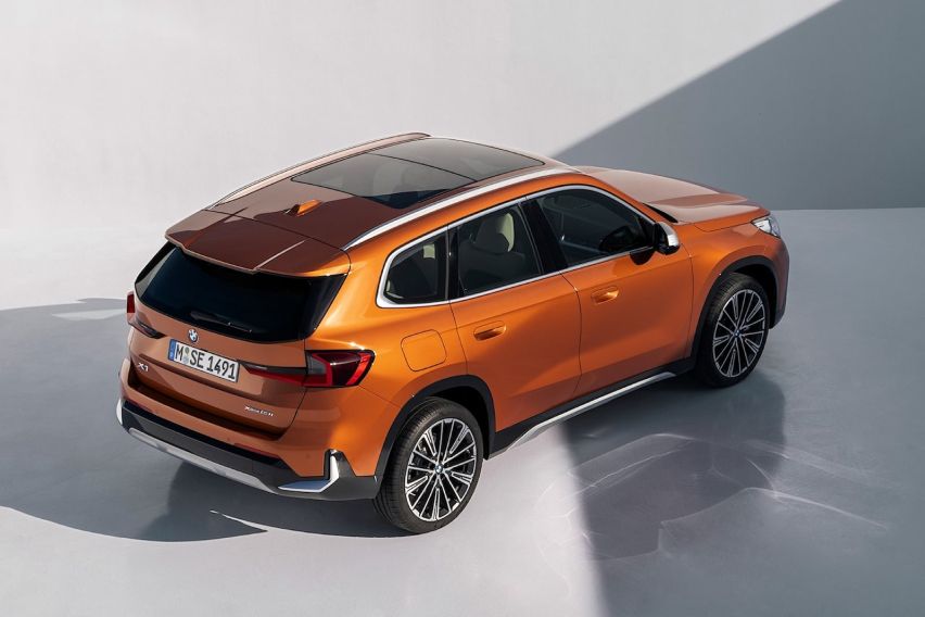 2022 BMW X1