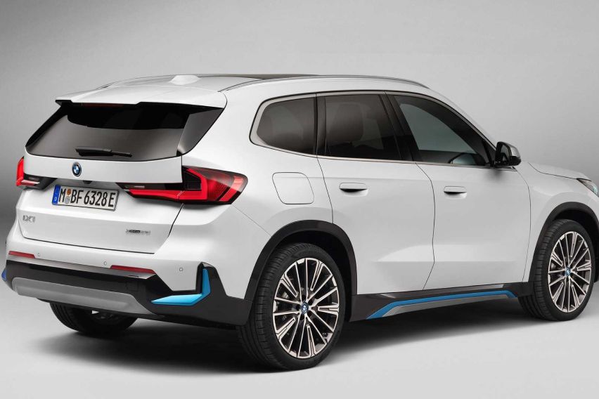 2022 BMW iX1