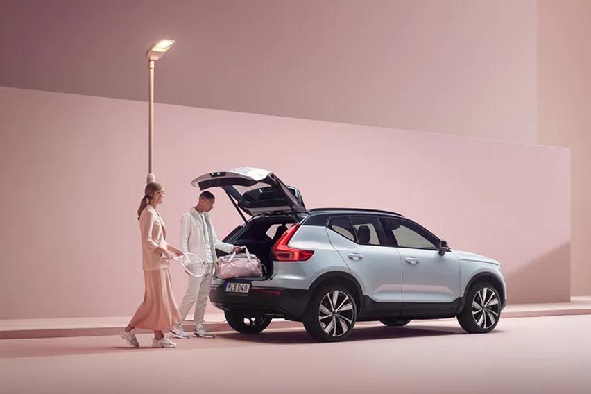  XC40 Recharge Pure Electric features
