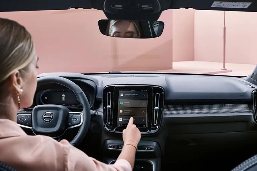  XC40 Recharge Pure Electric details