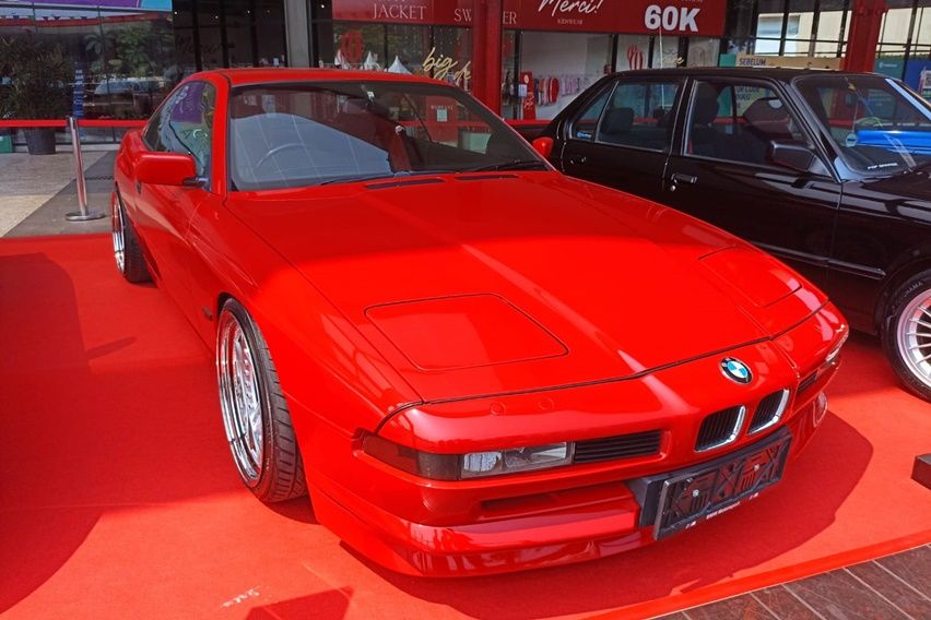 BMW 850ci