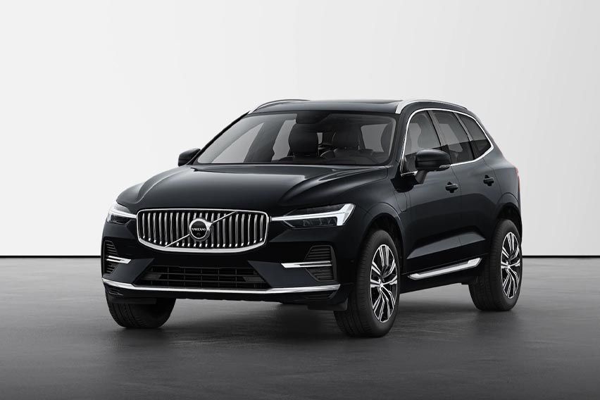 2022 Volvo XC60 Recharge T8 exterior