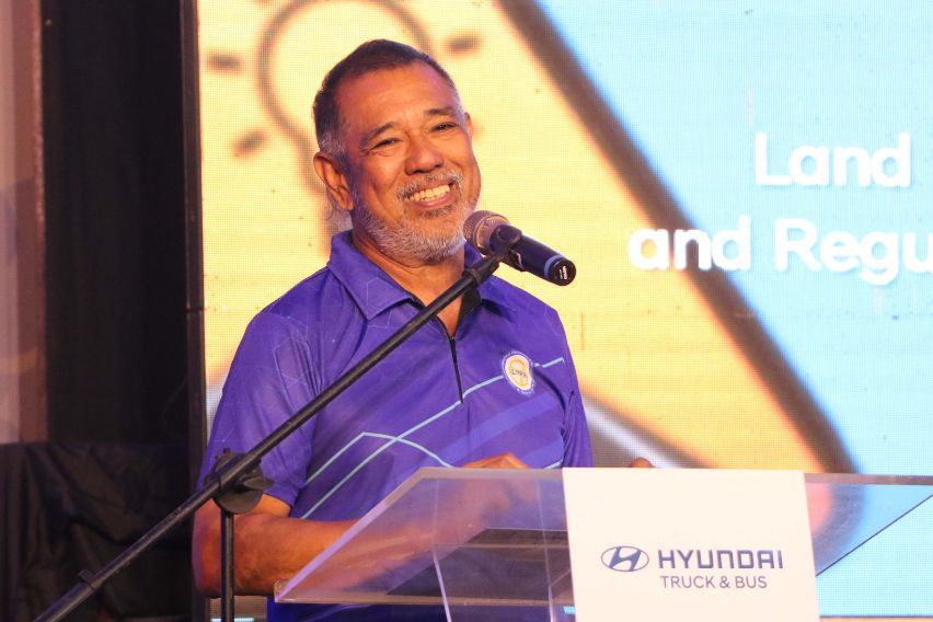  Land Transportation Franchising and Regulatory Board (LTFRB) Region 5 Director PNP Major General Antonio N. Gardiola, Jr. (Photo from Hyundai Asia Resources, Inc.)
