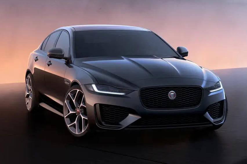 Jaguar introduces XE and XF 300 Sport Edition
