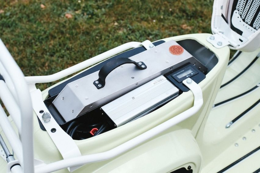 Garage Italia Vespa 50 Special-e