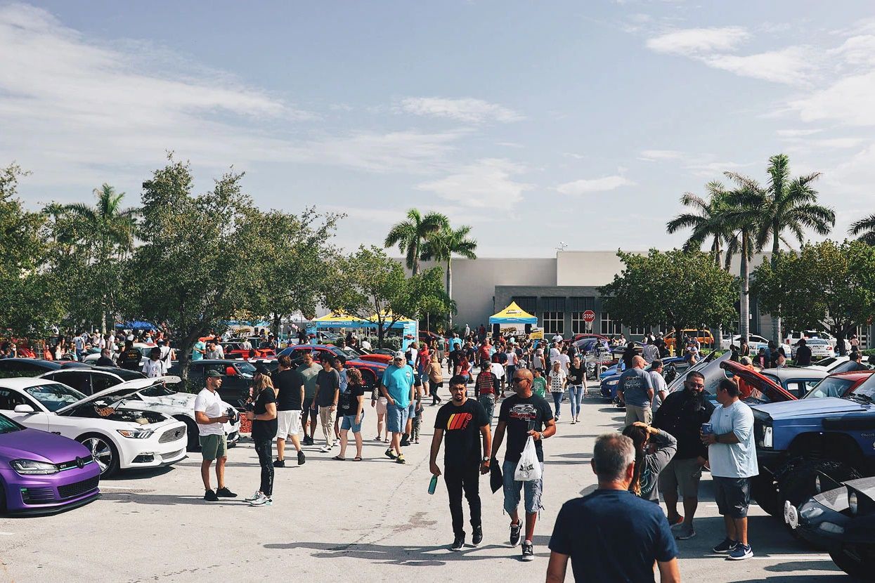 Hot Wheels Legends Tour