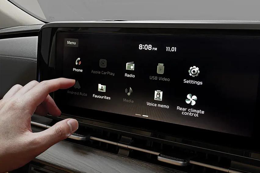 CKD Kia Carnival features