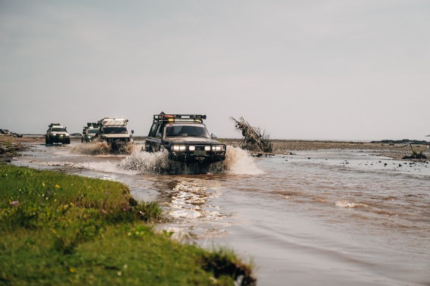 Philippine Overland Expedition Offroaders crossing river