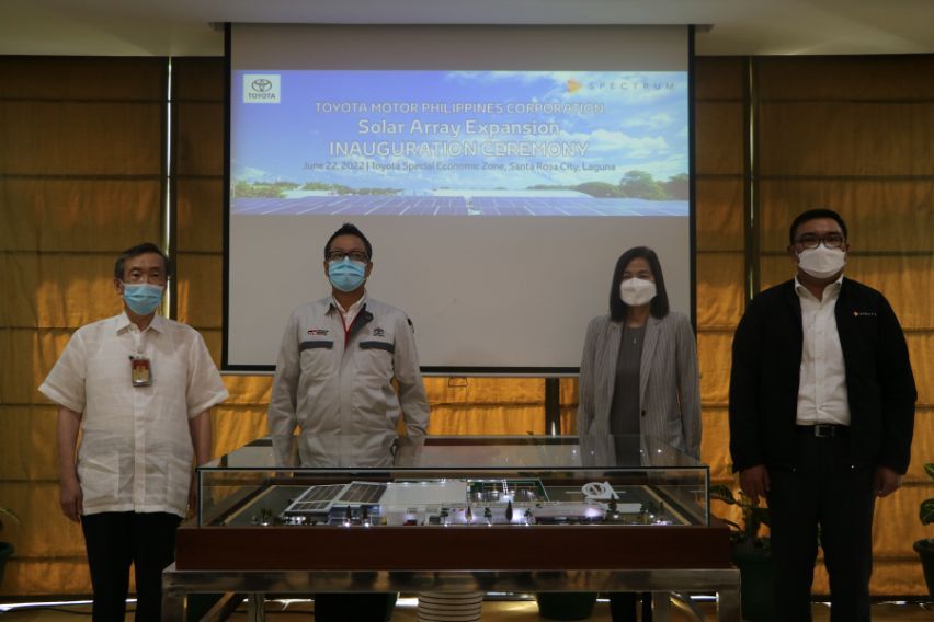 Toyota 1.46-megawatt Solar Array