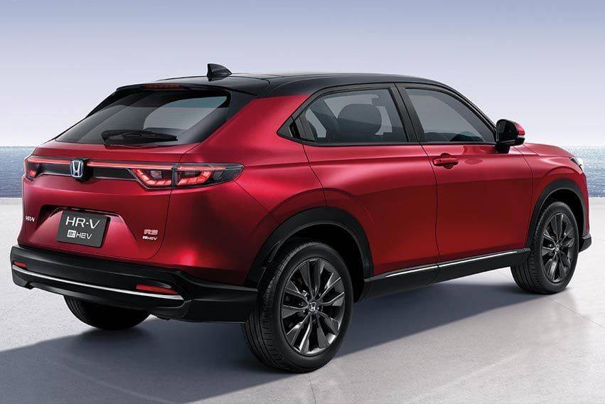 Buy the Toyota Corolla Cross or book the 2023 Honda HRV?