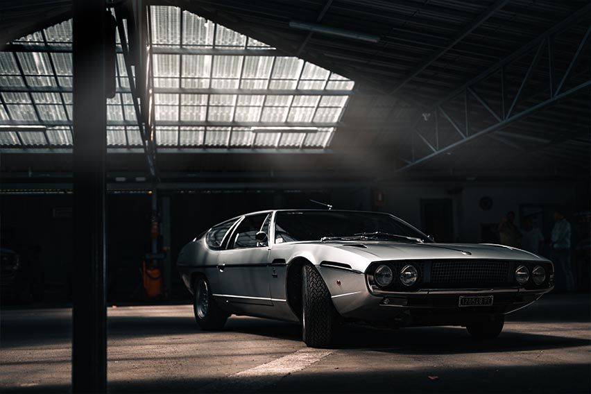 Lamborghini Espada 400 GT: Iconic V12 power