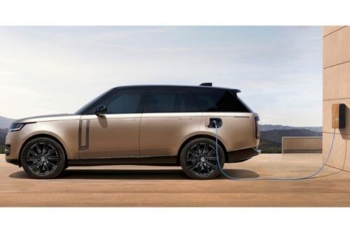 Jaguar Land Rover to offer luxury home charging points for EV customers in UK
