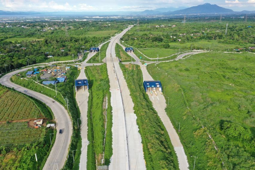 CALAX Silang Aguinaldo Interchange now 56% complete