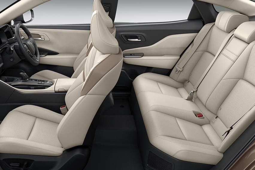 Toyota Crown Crossover