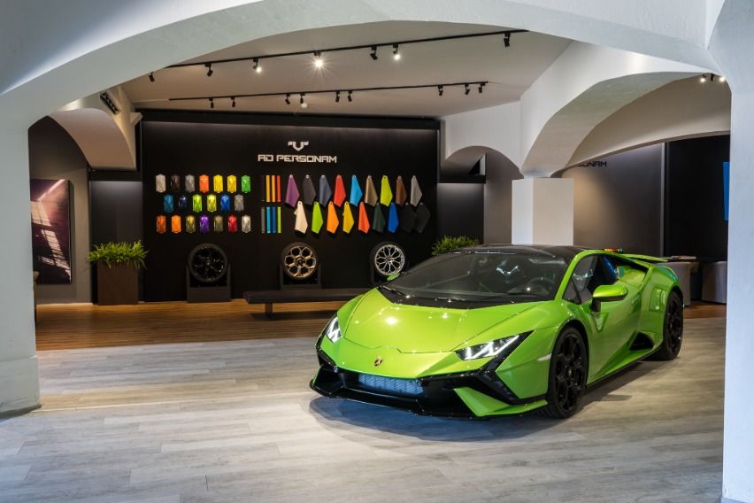 Salone Lamborghini